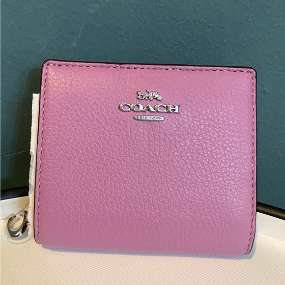 NWT Coach Small Trifold Wallet in Violet Orchid - Picture 1 of 10